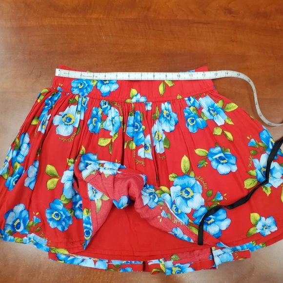 Floral Red Skirt - Picture 5 of 6